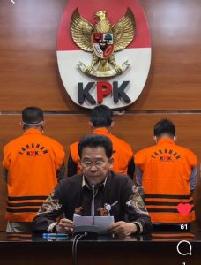 Mantap! Malam Ini 10 Tersangka Korupsi RAPBD Jambi 2014-2019 Langsung Ditahan KPK