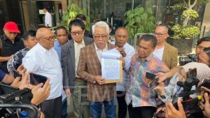 TPDI dan Persatuan Advokat Nusantara Laporkan Jokowi, Anwar Usman, hingga Gibran